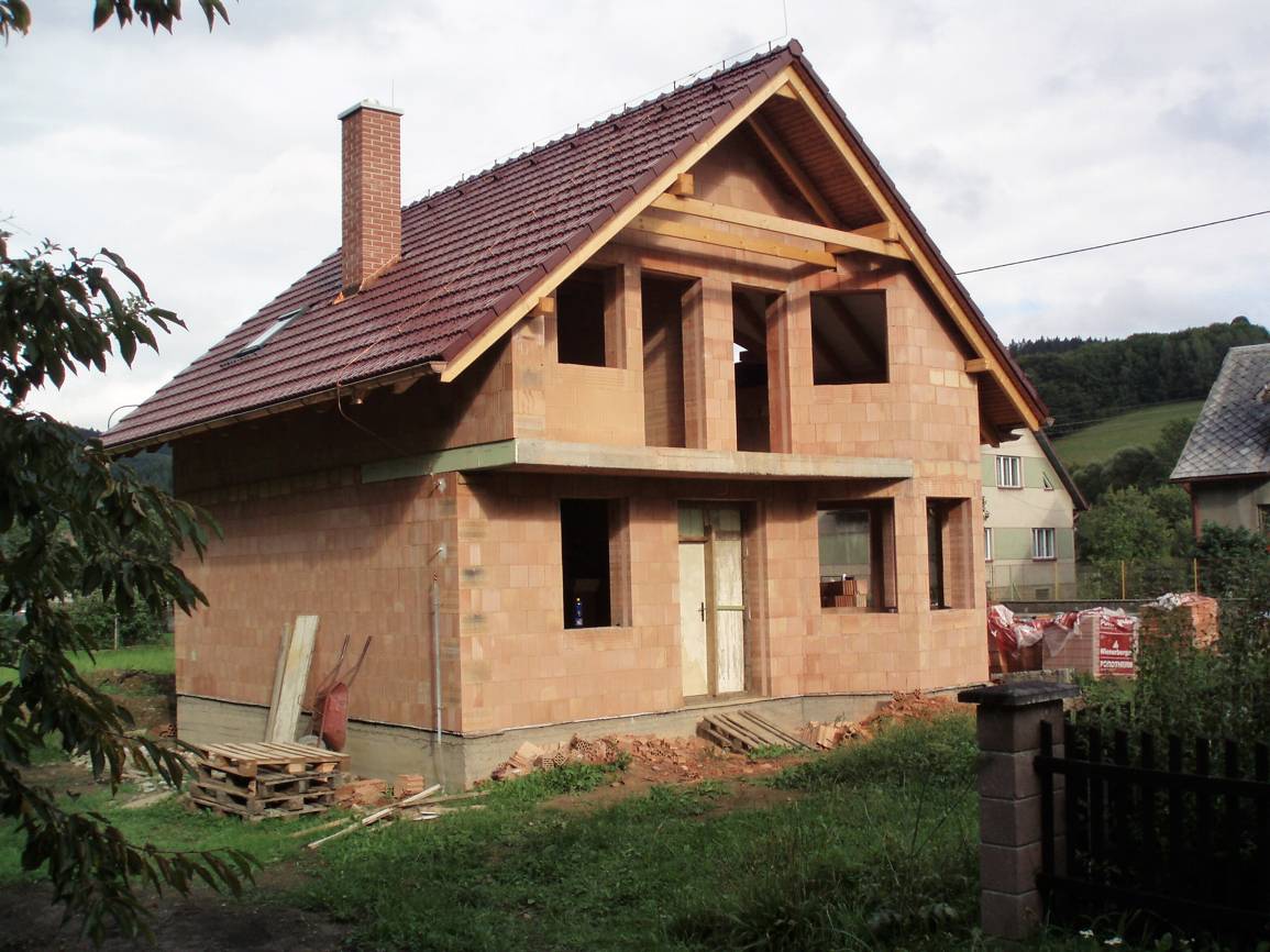 2006 - Rodinný dům Lhota u Vsetína